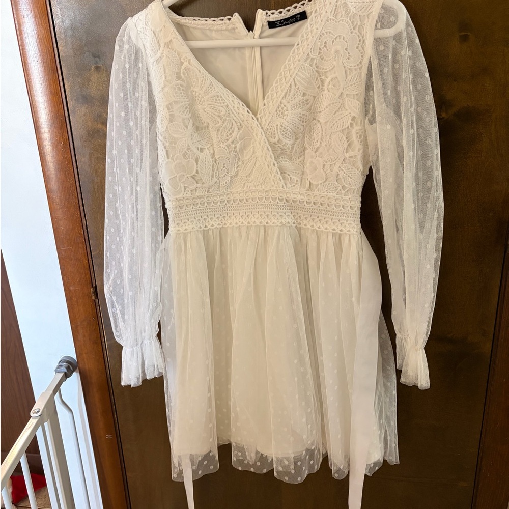 Simple White Lace Top
